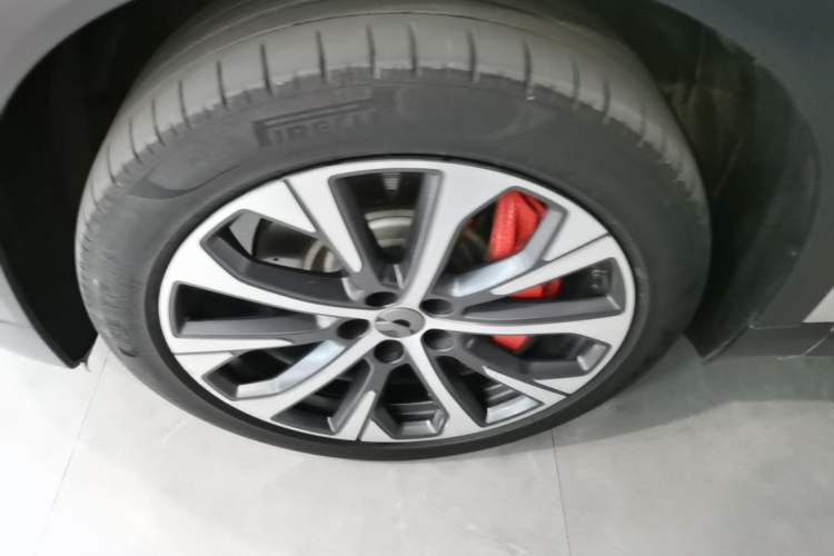 Used Nio EC7 2023 100kWh Left Front Wheel Hub