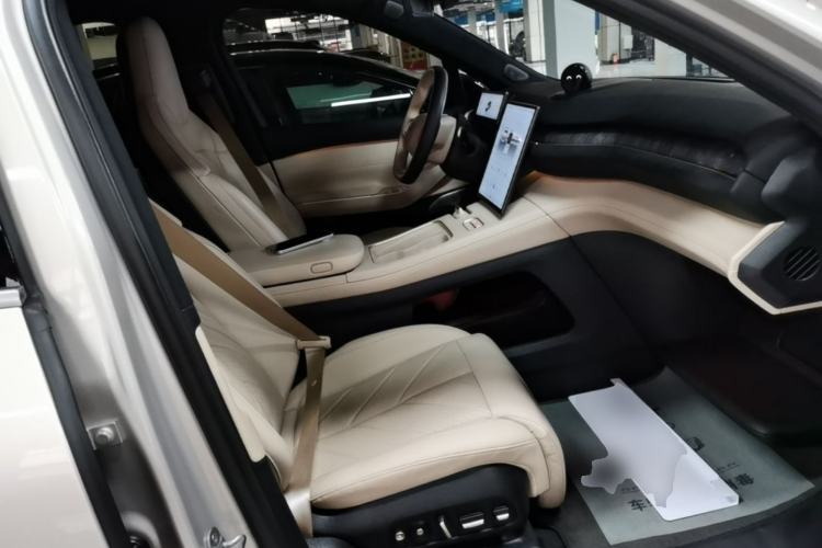 Used Nio EC7 2023 100kWh Right Front Seat