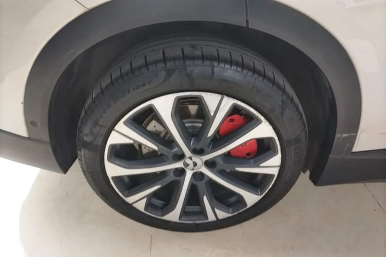 Used Nio EC7 2023 75 kWh Right Rear Wheel Hub