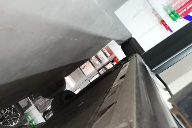 Used Nio EC7 2023 100kWh Right Side Sill