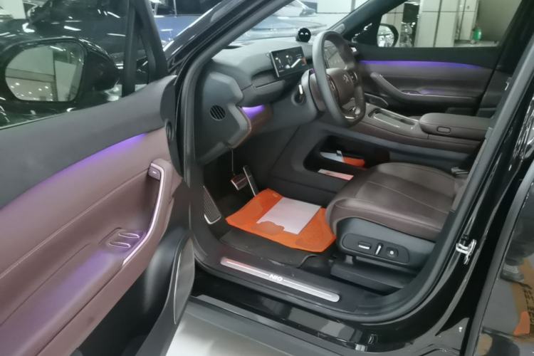 Used Nio EC7 2024 75 kWh Driver Seat