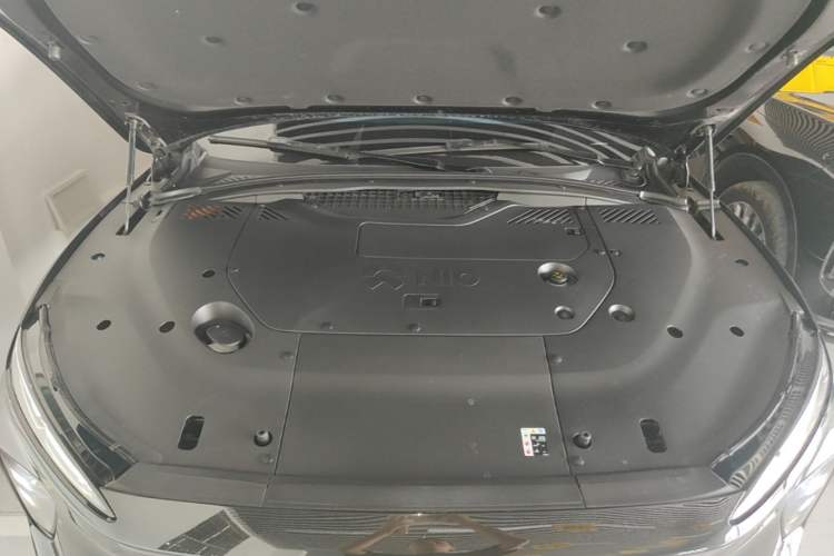 Used Nio EC7 2024 75 kWh Engine Bay