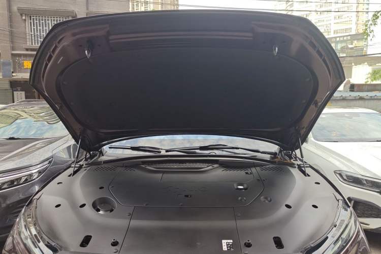 Used Nio EC7 2024 75 kWh Engine Bay