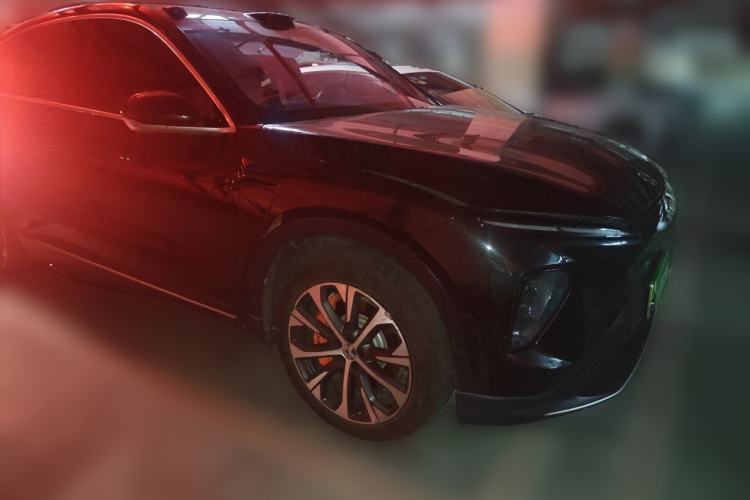 Used Nio EC7 2024 75 kWh Front Right 45 Deg