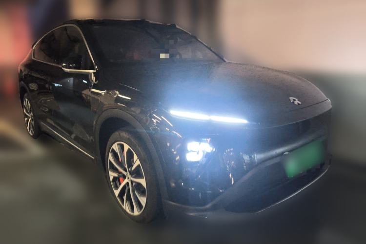 Used Nio EC7 2024 75 kWh Front Right 45 Deg