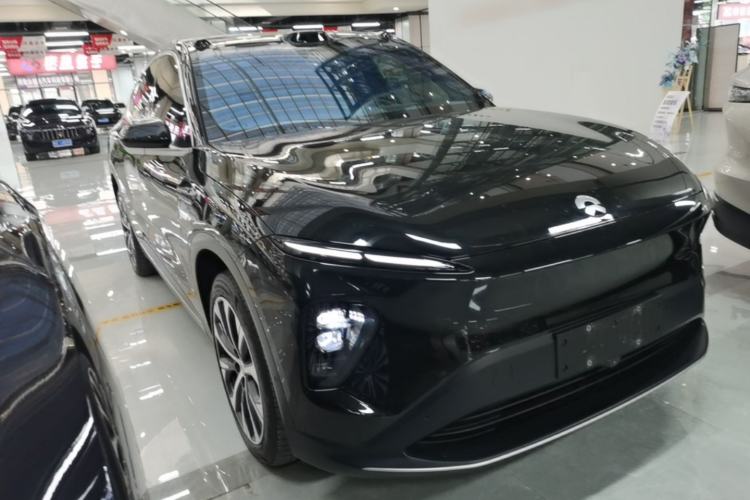 Used Nio EC7 2024 75 kWh Front Right 45 Deg