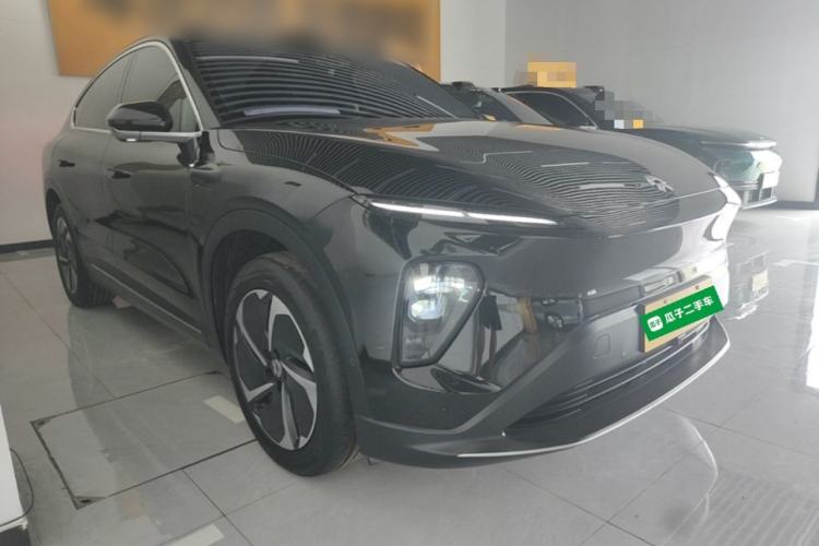 Used Nio EC7 2024 75 kWh Front Right 45 Deg