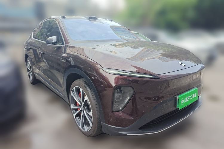 Used Nio EC7 2024 75 kWh Front Right 45 Deg