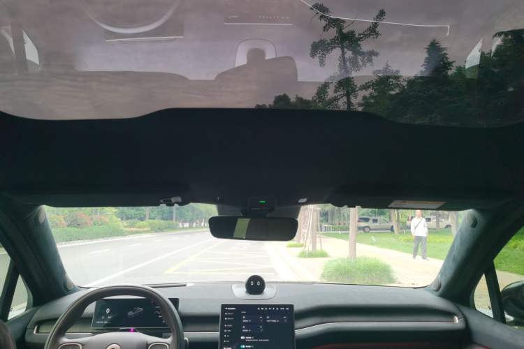 Used Nio EC7 2024 75 kWh Headliner