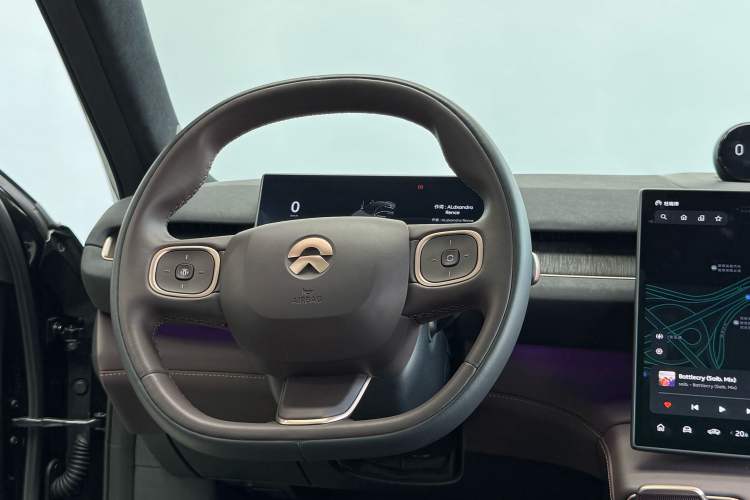 Used Nio EC7 2024 75 kWh Interior 2