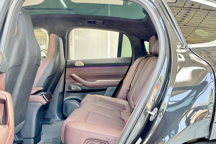 Used Nio EC7 2024 75 kWh Interior 4