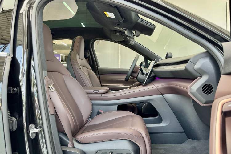 Used Nio EC7 2024 75 kWh Interior 6