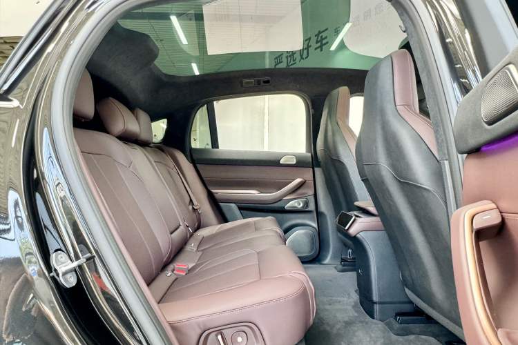 Used Nio EC7 2024 75 kWh Interior 7