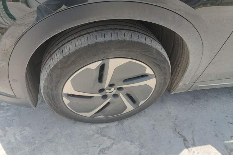 Used Nio EC7 2024 75 kWh Left Front Wheel Hub