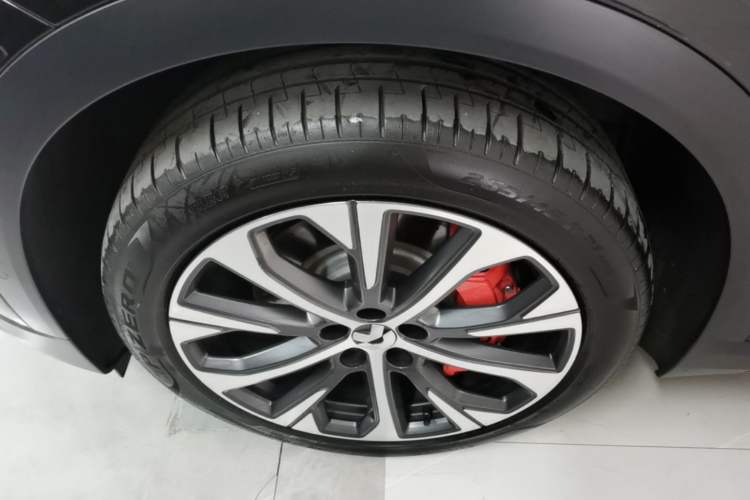 Used Nio EC7 2024 75 kWh Left Front Wheel Hub