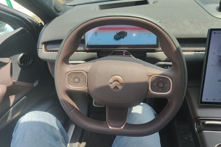 Used Nio EC7 2024 75 kWh Steering Wheel