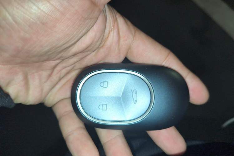 Used Nio EC7 2024 75 kWh Vehicle Key