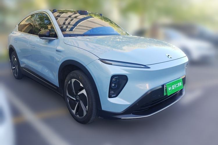 Used Nio EC7 2024 75 kWh Front Right 45 Deg