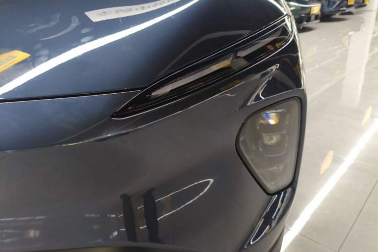 Used Nio EC7 2024 75 kWh Left Front Headlight