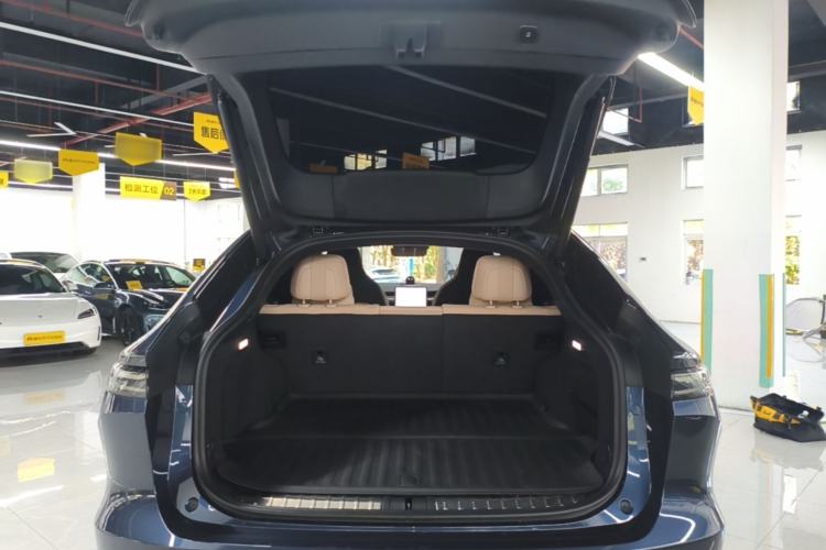 Used Nio EC7 2024 75 kWh Trunk