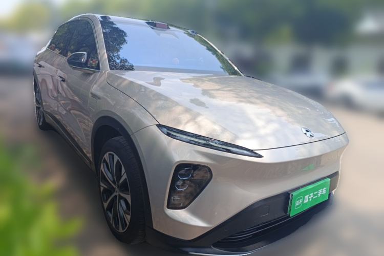 Used Nio EC7 2024 75 kWh Front Right 45 Deg