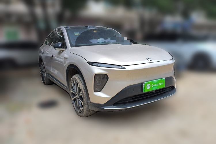 Used Nio EC7 2024 75 kWh Front Right 45 Deg