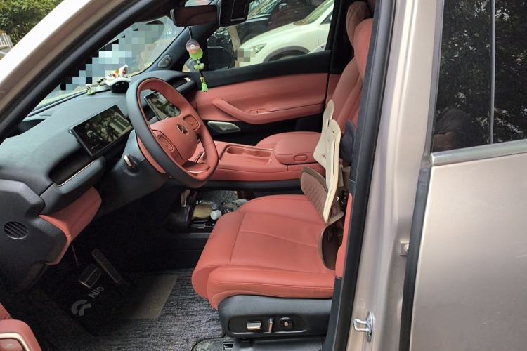 Used Nio EC7 2024 75 kWh Left Front Seat