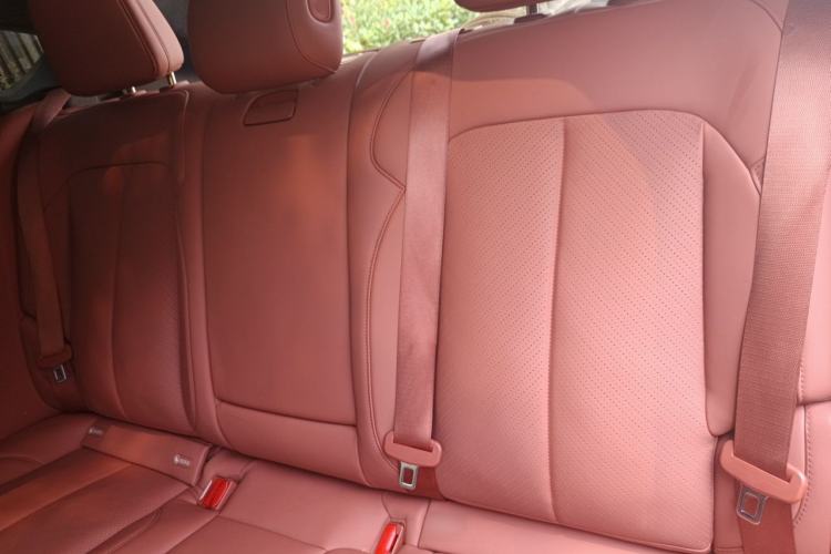 Used Nio EC7 2024 75 kWh Left Rear Seat