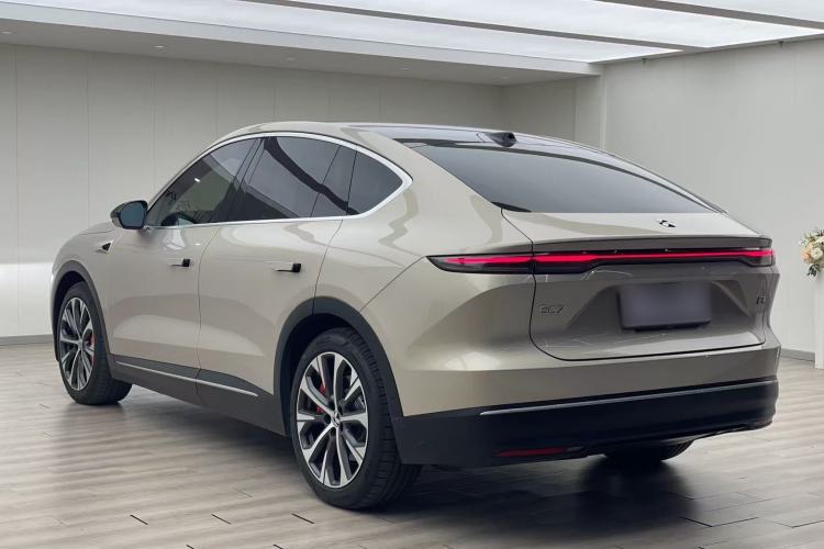 Used Nio EC7 2024 100kWh Signature Edition Left Side