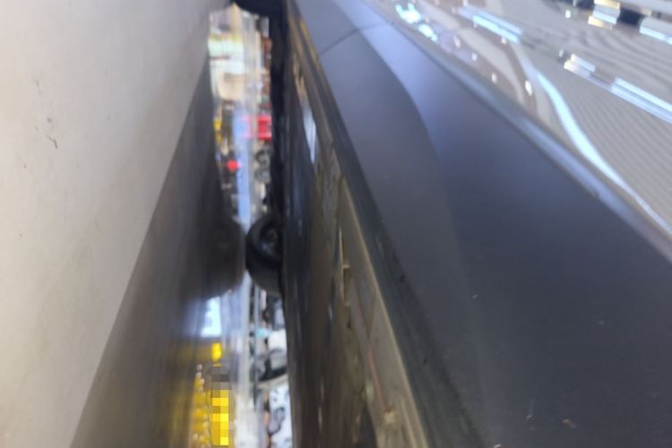 Used Nio EC7 2024 100kWh Signature Edition Left Side Sill