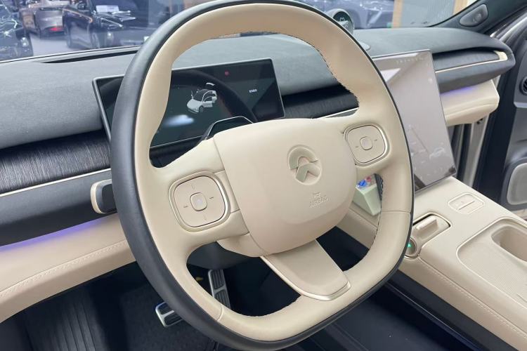 Used Nio EC7 2024 100kWh Signature Edition Steering Wheel