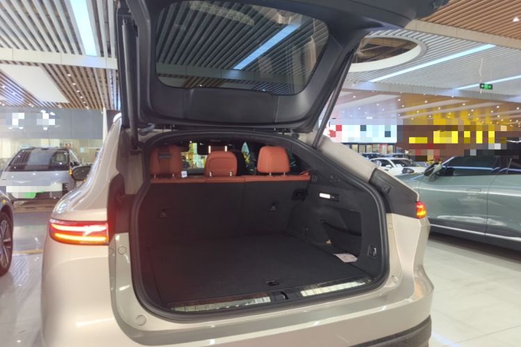 Used Nio EC7 2024 100kWh Signature Edition Trunk