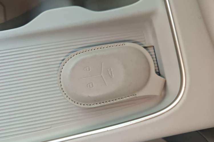 Used Nio EC7 2024 100kWh Signature Edition Vehicle Key