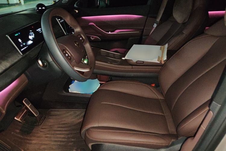 Used Nio EC7 2024 75 kWh Left Front Seat