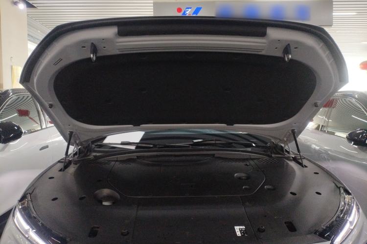 Used Nio EC7 2024 75 kWh Engine Bay