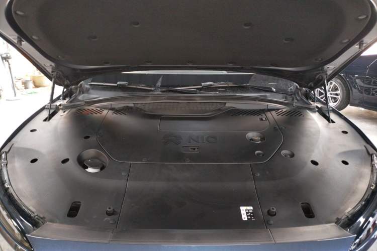 Used Nio EC7 2024 75 kWh Engine Bay