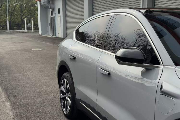 Used Nio EC7 2024 75 kWh Exterior 1