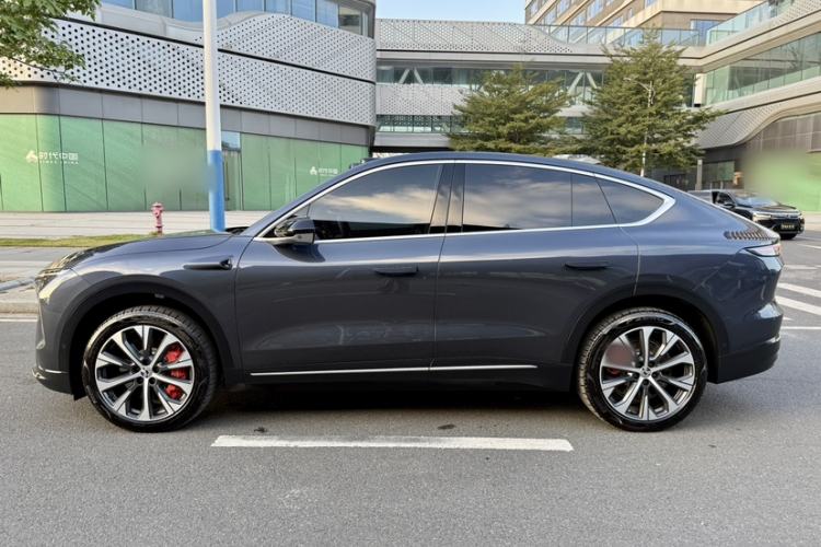 Used Nio EC7 2024 75 kWh Exterior 1
