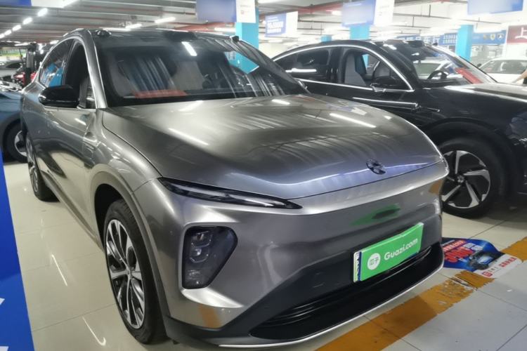 Used Nio EC7 2024 75 kWh Front Right 45 Deg