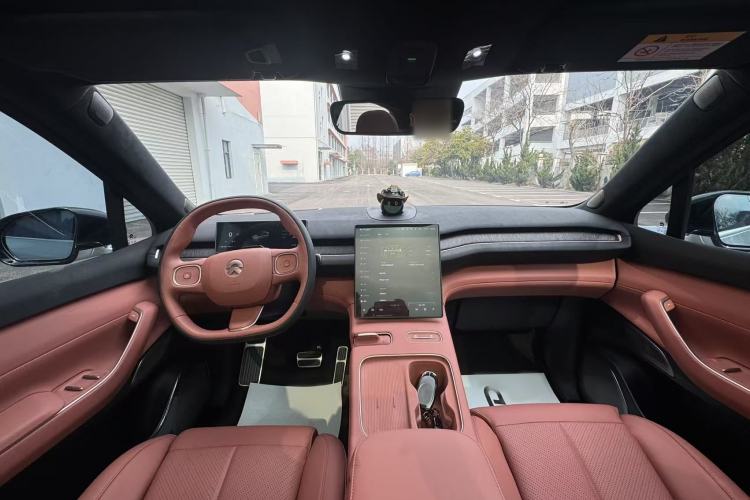 Used Nio EC7 2024 75 kWh Interior 1
