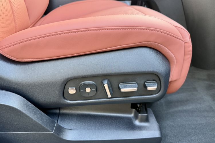 Used Nio EC7 2024 75 kWh Interior 2