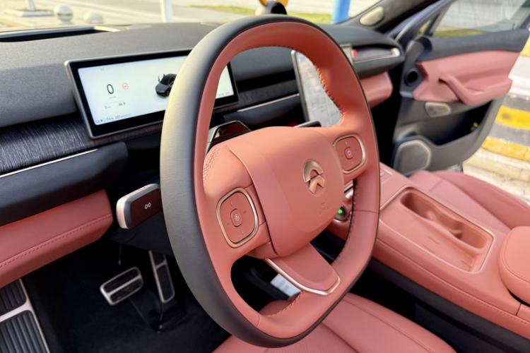 Used Nio EC7 2024 75 kWh Interior 3