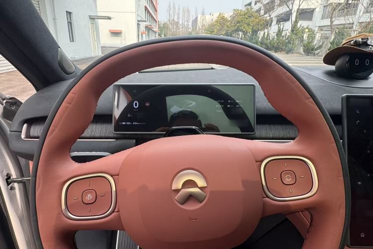 Used Nio EC7 2024 75 kWh Interior 6
