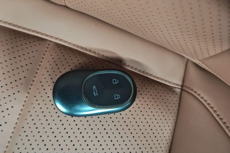 Used Nio EC7 2024 75 kWh Vehicle Key