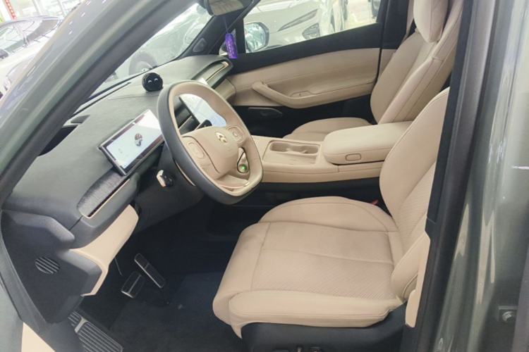 Used Nio EC7 2024 75 kWh Left Front Seat