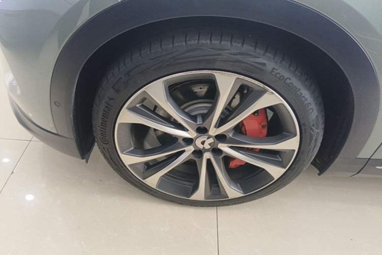 Used Nio EC7 2024 75 kWh Left Front Wheel Hub
