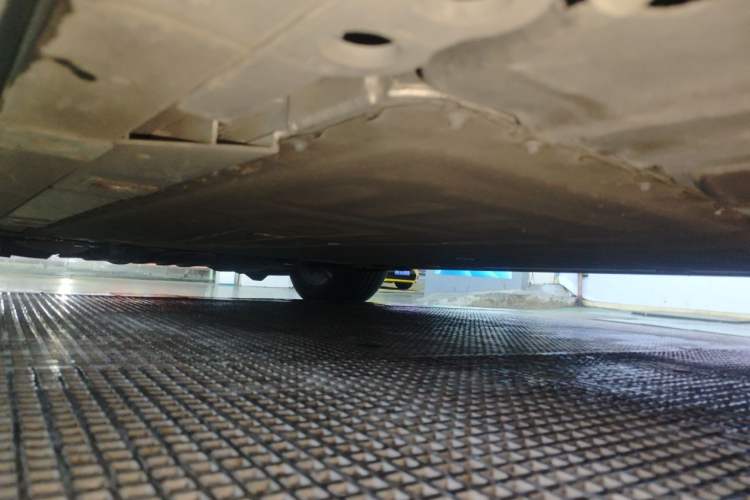 Used Nio EC7 2024 75 kWh Chassis Rear Left