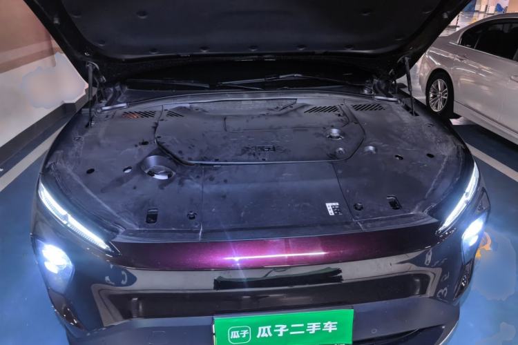 Used Nio EC7 2024 75 kWh Engine Bay