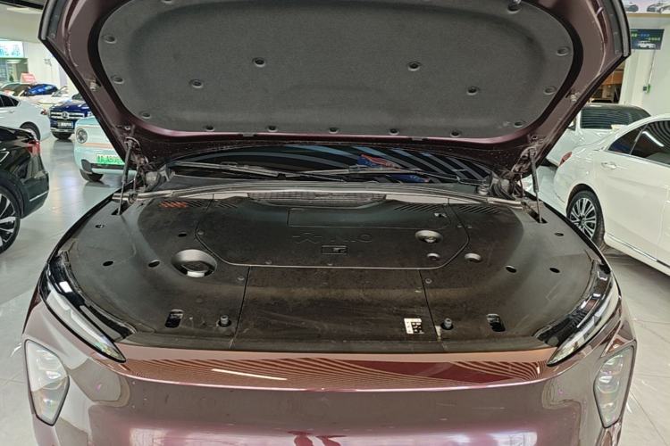 Used Nio EC7 2024 75 kWh Engine Bay