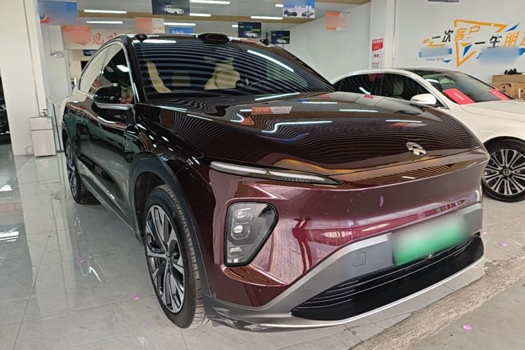 Used Nio EC7 2024 75 kWh Front Right 45 Deg
